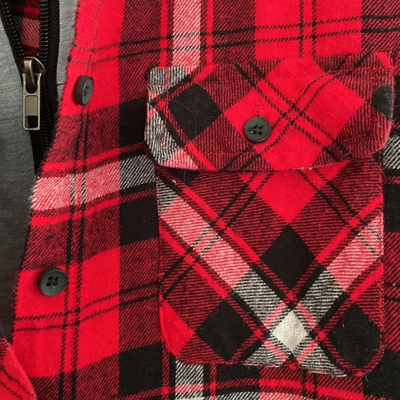 Juniors large flannel top - Picture 2 of 5